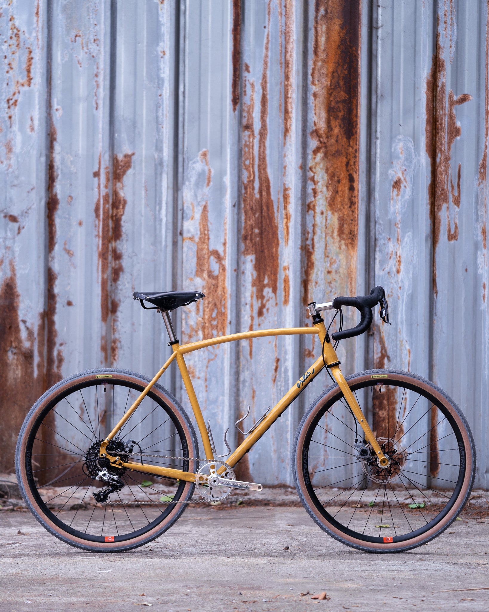 Dustin's SuperSomething steel gravel bike