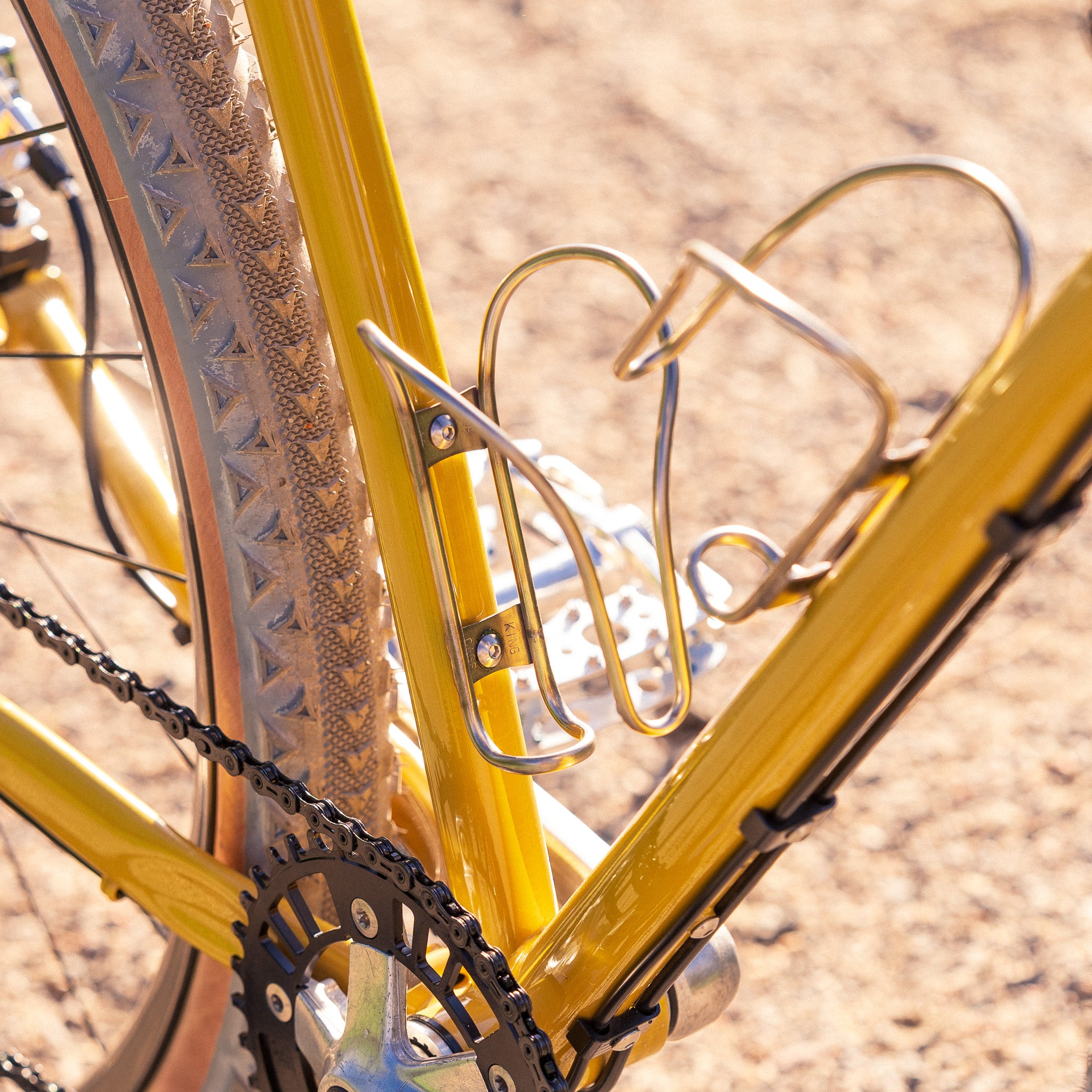 King Cage Iris Water Bottle Cage