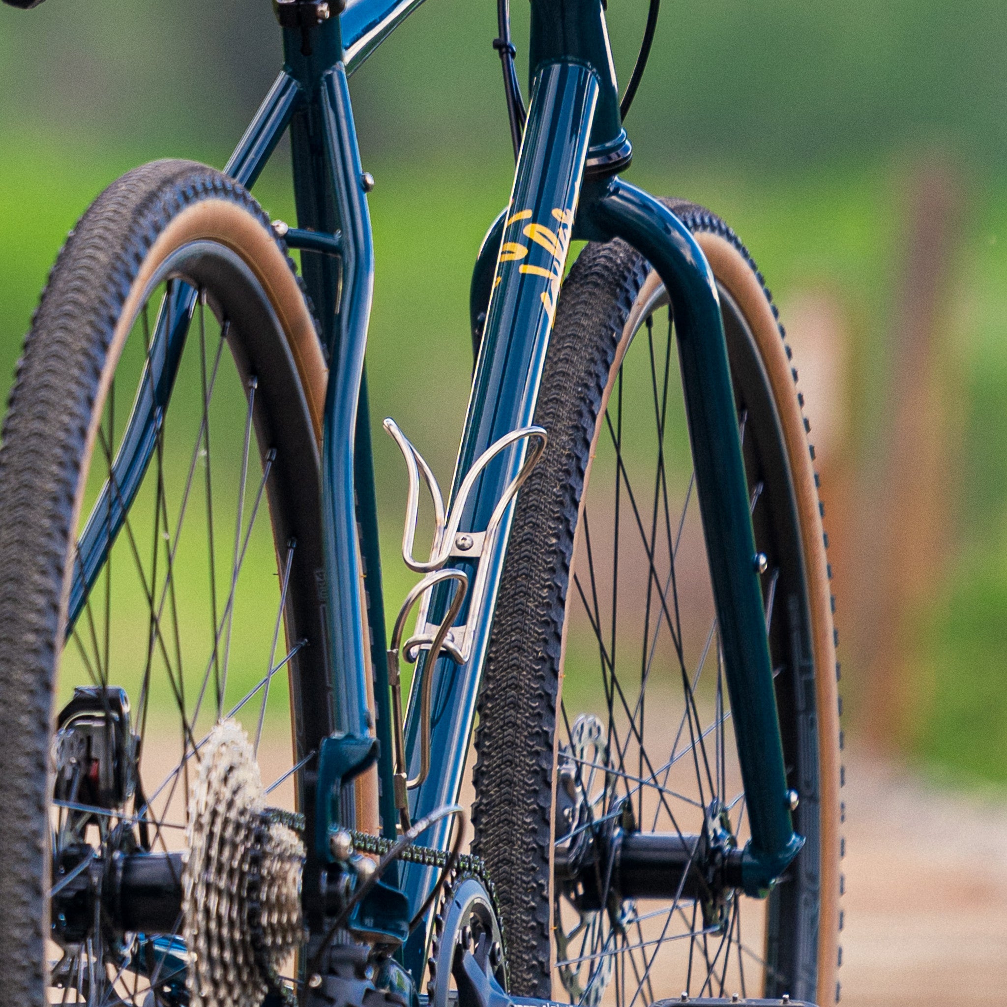 King Cage Iris Water Bottle Cage